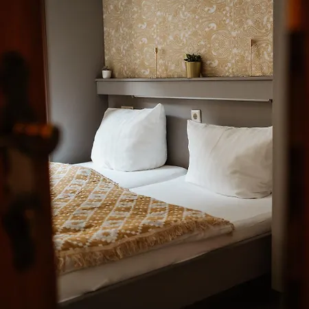 Wienerhof Cospace Bed & Breakfast