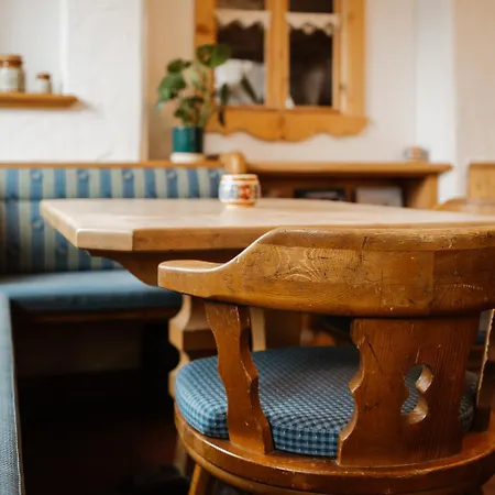 Wienerhof Cospace Bed & Breakfast